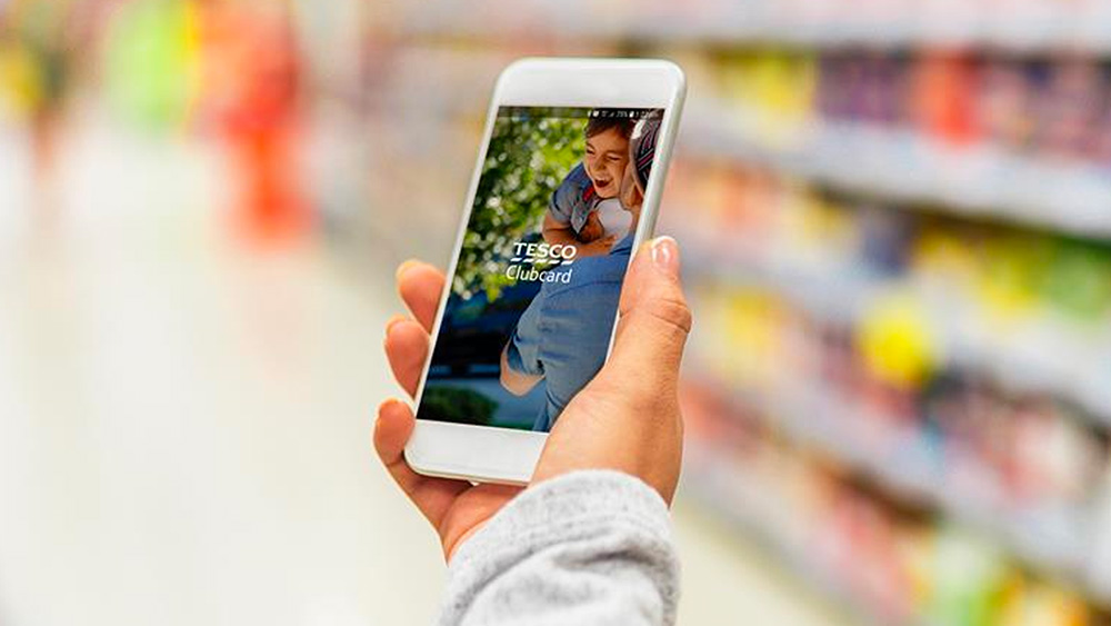 Tesco Clubcard in store